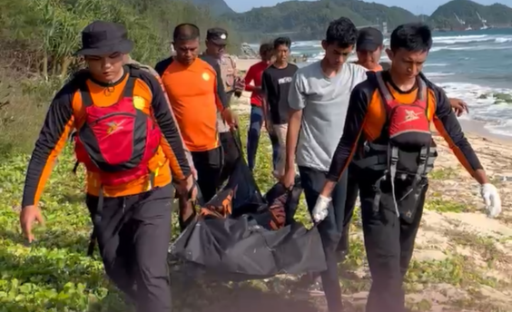 Tiga Hari Pencarian, Mahasiswa Asal Medan Ditemukan Meninggal Dunia di Pantai Lhoknga